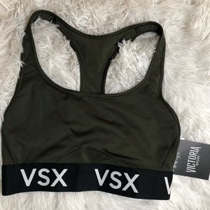 NWT Victoria’s Secret sports bra